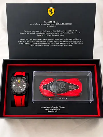 Ferrari FXX K Special Edition 1:43 Model  Aspire Watch Set