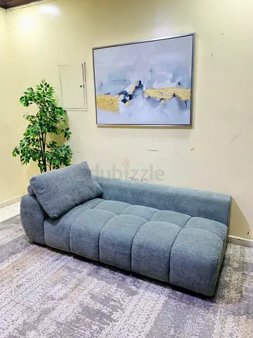 Modern Grey Upholstered Chaise Lounge / Daybed - Good Condition