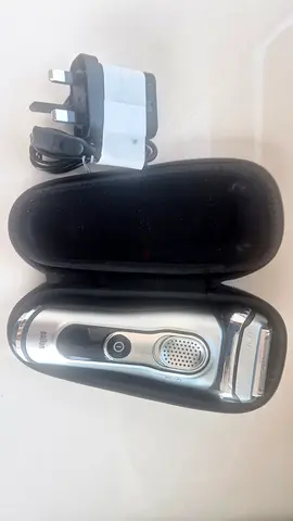 Braun Series 9 Shaver with travel case and charger - gently used