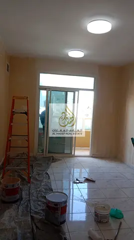 🏡✨ للإيجار السنوي – غرفة وصالة في البستان عجمان ✨🏡  📍 الموقع: في البستان – منطقة حيوية قريبة من الأسواق والخدمات والمواصلات 🚍🛒، مع سهولة الوصول إ