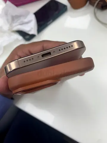 Apple iPhone 16 pro max