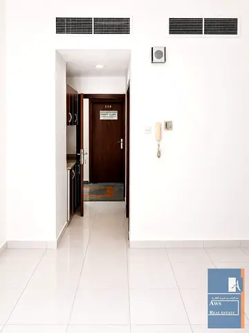 Affordable Studio Available for Executive Bachelors and Families