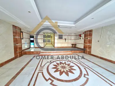 American style kitchen with wardrobes Near To Madina Shopping Center only 23k