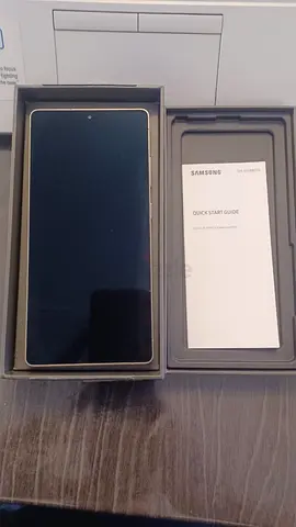 Samsung Galaxy S25 Ultra smartphone 256 with box in immaculate condition
