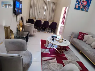 شقه مفروشه للايجار الشهري غرفه وصاله منطقه النعيميه 1 عجمان موقع مميز سهوله الوصول لمخرج دبي والشارقه