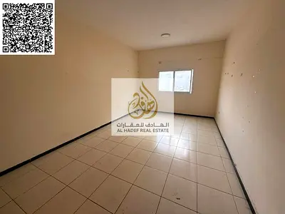 استوديو | مطبخ شبه منفصل | خزائن بالحائط | موقع مميز | الراشدية 3 شارع المرور قريب من أبراج عجمان ون | 20,000 درهم سنويًا