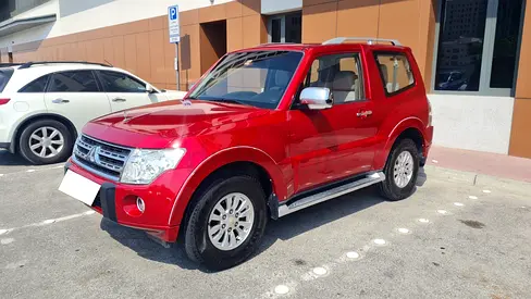 MITSUBISHI PAJERO 2010 3 DOOR 3.5 Ltr AL HABTOOR GULF GCC SPECIFICATION WELL MAINTAINED
