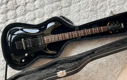 Schecter Omen-6 GBK Electric Guitar with Hard-Shell Case | Excellent Condition