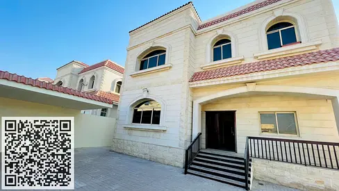 Super deluxe finishing, luxury corner villa on two streets