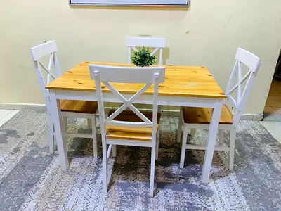 Solid Wood 4-Seater Dining Table with White Frame