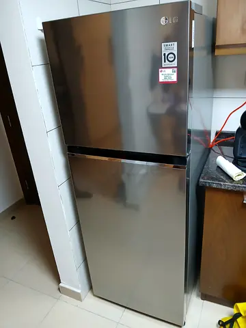 LG two door fridge freezer inverter technology same like new condition
