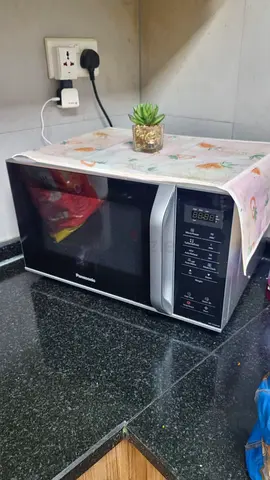 Microwave Oven - Panasonic brand - 25L - 9 Auto Menu