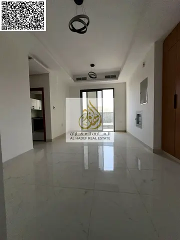 متاح شقه غرفتين وصاله تاني ساكن بالحميديه قريبه من مطعم الحمادي مساحه كبيره وتسهيلات بالدفعات علي 4 او 6 دفعات السعر 39 الف تامين شيك 5000 لا يصرف