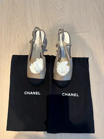 Classic Chanel Shoes 100% authentic with dust bags