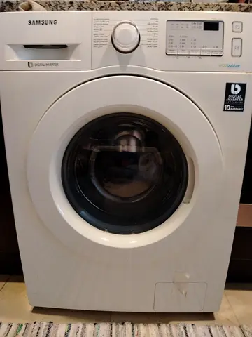Samsung Front Load Washing Machine - 8kg, White, Good Working Condition