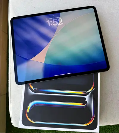 iPad Pro 13” M5 Wi-Fi 512GB - Apple care Plus TDRA with standard glass - Space Black