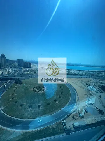 سكن راقٍ بمواصفات خاصة في الممزر (التعاون)! 🏢✨🌶️ استمتع بالخصوصية والراحة في شقة واسعة 2BHK + Maid بموقع لا يُعلى عليه.