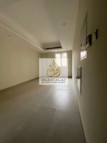 One bedroom and living room with two bathrooms, master bedroom, first occupancy, large spaces, excellent decor, central air conditioning and open view
