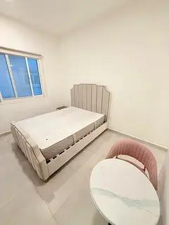 Room for rent in jumeirah 1