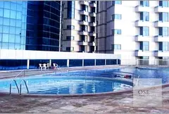 A unique opportunity for immediate ownership: a luxurious three-bedroom apartment with a spacious l