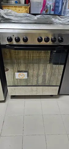 Stainless Steel Built-in Cooker in Good Working Condition.