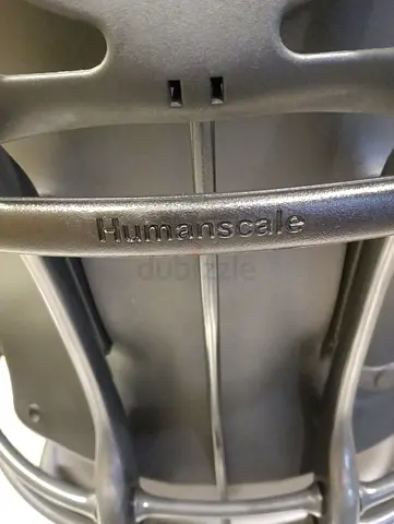 Brand Humanscale Freedom Headrest Ergonomic Office Chair