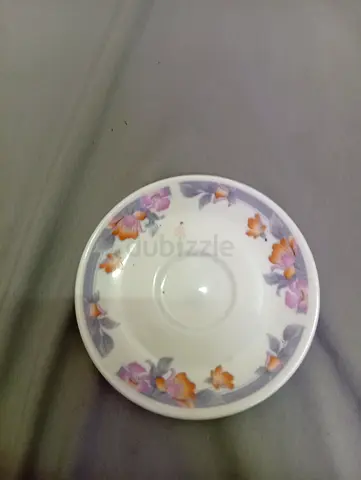Ceramic Saucer with Floral Pattern - Single Piece