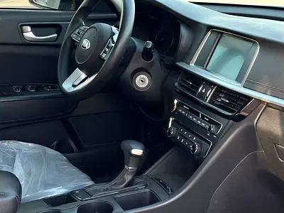 صورة 11 لـ 2020 KIA OPTIMA