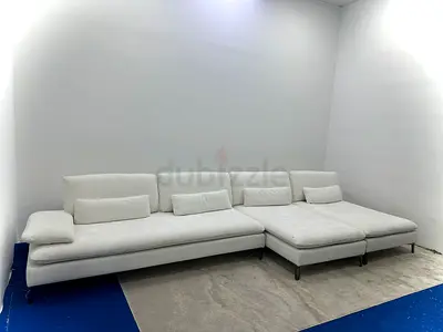 Excellent condition rochebobois sofa