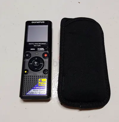 Olympus Digital Voice Recorder VN-713PC — 4GB microSD, Good Working Condition