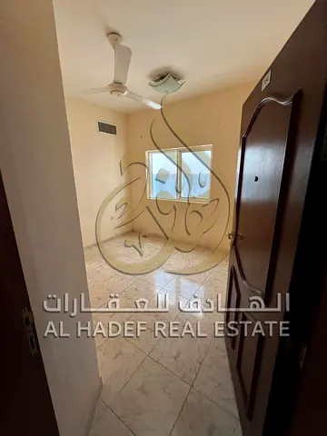 ✨ فرصة مميزة للإيجار السنوي في منطقة النباعة – الشارقة ✨  متاح الآن غرفة وصالة للإيجار السنوي في منطقة النباعة، إحدى المناطق السكنية الحيوية في الشارق