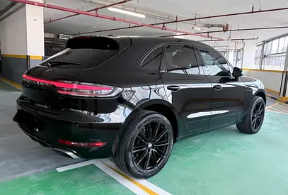 2017 Porsche Macan upgraded look  trims | American Specs | Pristine Condition