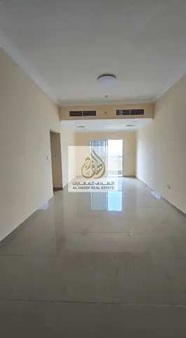 الايجارسنوي في عجمان منطقة الجرف 3 ومدرسة وددلم بارك اسكول البنايه جديدعائلات شقه غرفتين وصاله بلكونه  تكيف مركزي 3 حمام وخزائن بالحائط مطبخ منفصل