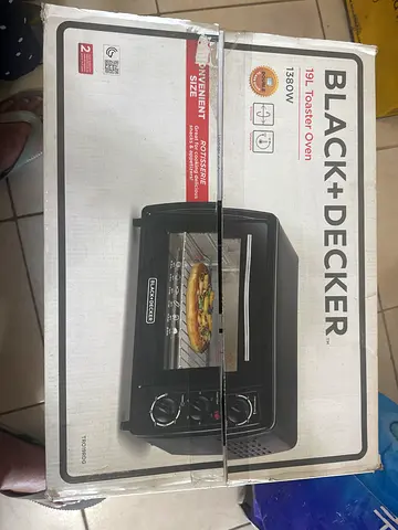 Black+Decker 19L Toaster Oven 1380W — hardly used. Price negotiable
