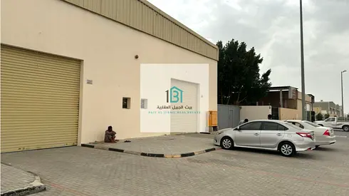مستودعات للبيع للبيع مستودعات بنظام التملك الحر في مدينة الإمارات الصناعية الجديدة – هانو سجى – طريق الإمارات ⭐ تفاصيل المستودعات 4 مستودعات — كل مستو