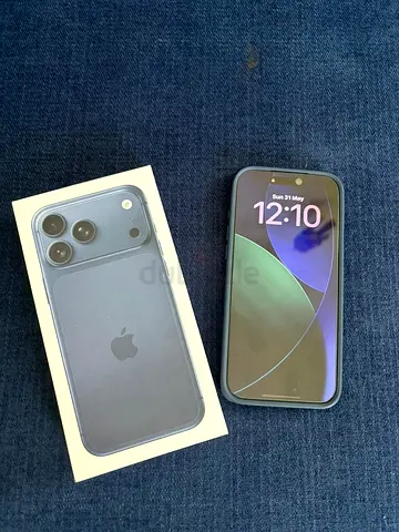 iPhone 17 Pro Max 1TB - New with Box - 2 years Apple care Warranty