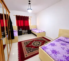 Bedroom with Attached washroom Available for Rent – Executive Ladies Only