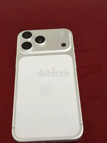 iPhone 17 pro max (silver) - Good Condition