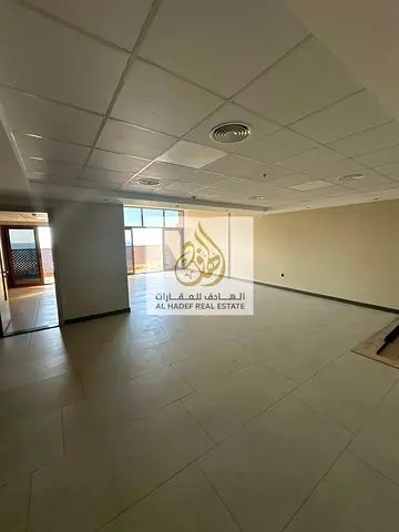 البستان بجوار متحف عجمان ومحطه الباص الرئيسيه لعجمان اول ساكن بمساحات وتشطيب خيالي