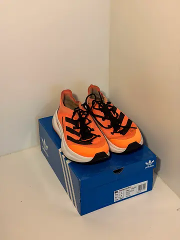 EU 40.7 Mens Running Shoe | Adidas Neo runner Orange/Black