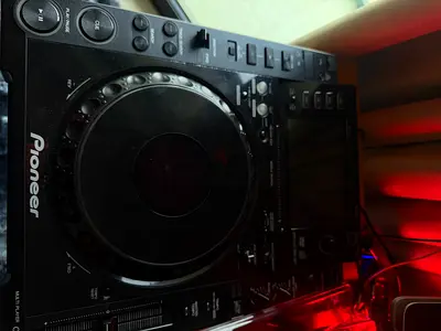 Pioneer cdj 2000 pair