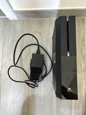 Used Xbox One 500GB Console with Power Brick - Good Working Condition