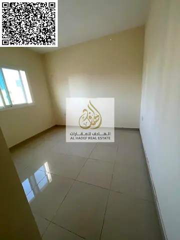 غرفة نوم + صالة موقع ممتاز وقريب من جميع الخدمات سهولة الوصول إلى دبي والشارقة  تفاصيل السعر:  الإيجار: 25,000 درهم سنوياً الدفع: 4 دفعات التأمين: شيك