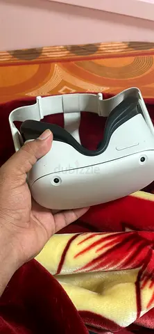 Standalone VR Headset (used) - Comfortable Strap, Good Condition