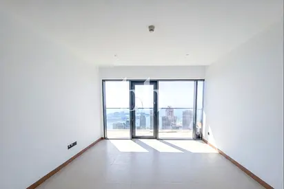 Vacant | Unfurnished | Marina View