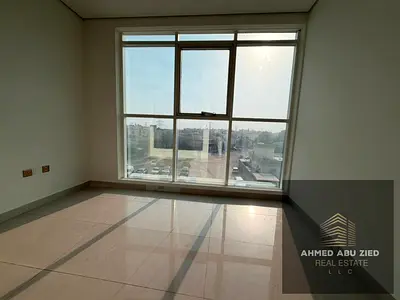 For rent in Al Muweihat 3, three master bedrooms and a spacious living room, 4 bathrooms and wall c