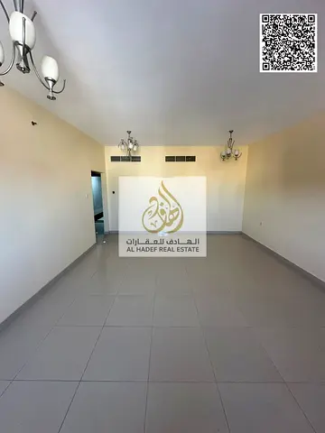 غرفتين وصالة للإيجار في النعيمية 1 | صالة منفصلة | خزائن حائط | بلكونة بإطلالة مفتوحة | 41,000 درهم