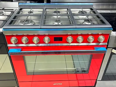 Smeg Top Gas Oven Electric 6 Burnal