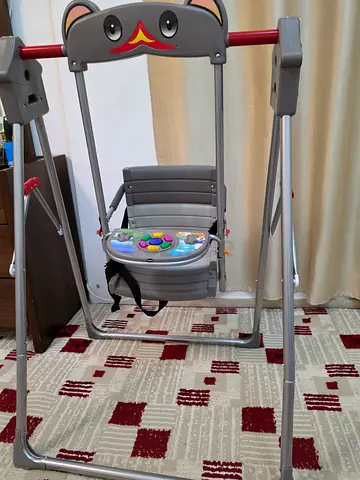 Baby swing