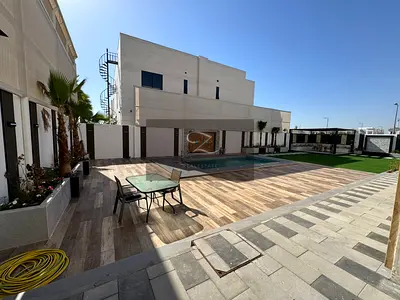 For sale: Luxury villa in Al-Houshi – Super deluxe finishes ✨